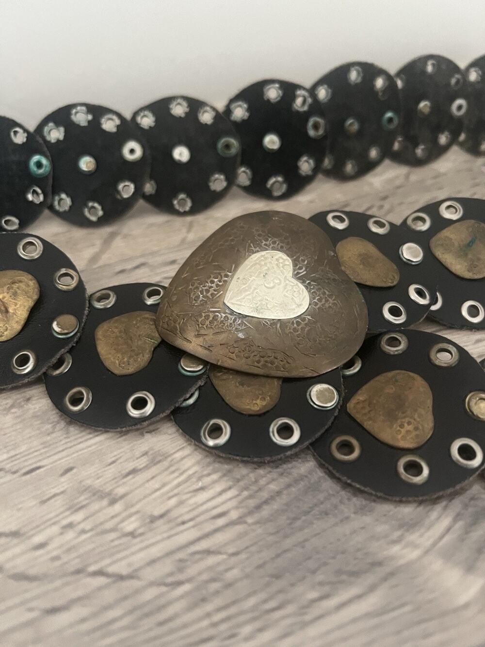 Putcuku Disc Belt Black Leather Heart Concha Metal Bohemian Western